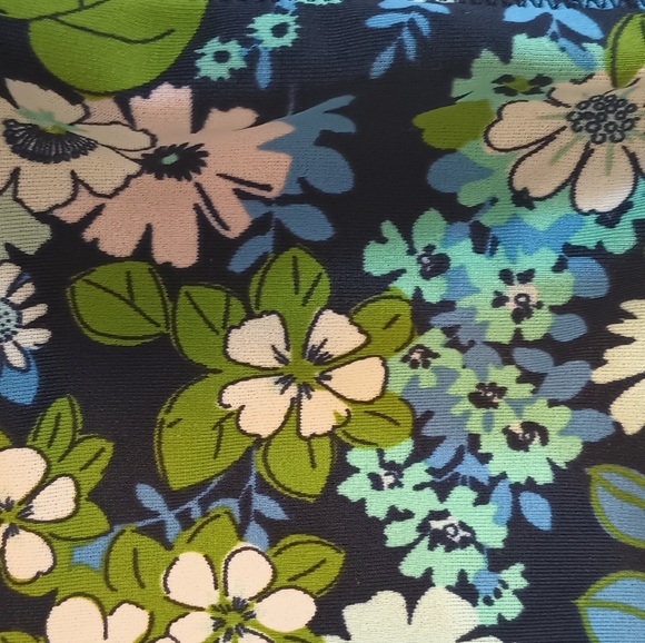 3/$25 Aerie Scoop Neck Floral Bikini Top Size XS - Picture 6 of 7